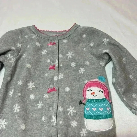 Carter’s - fleece footed snowman winter sleeper. Size 3 months - Picture 3 of 4
